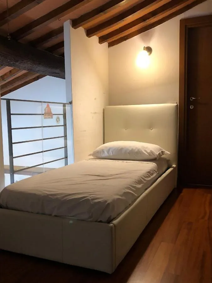 Apartamento Da Hele & Zozi Signa Italia